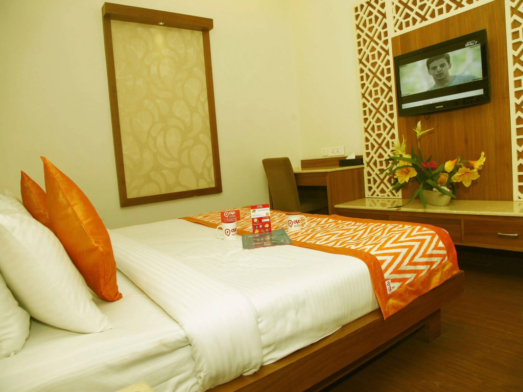 OYO Rooms Ramnagar Kalingarayan Street