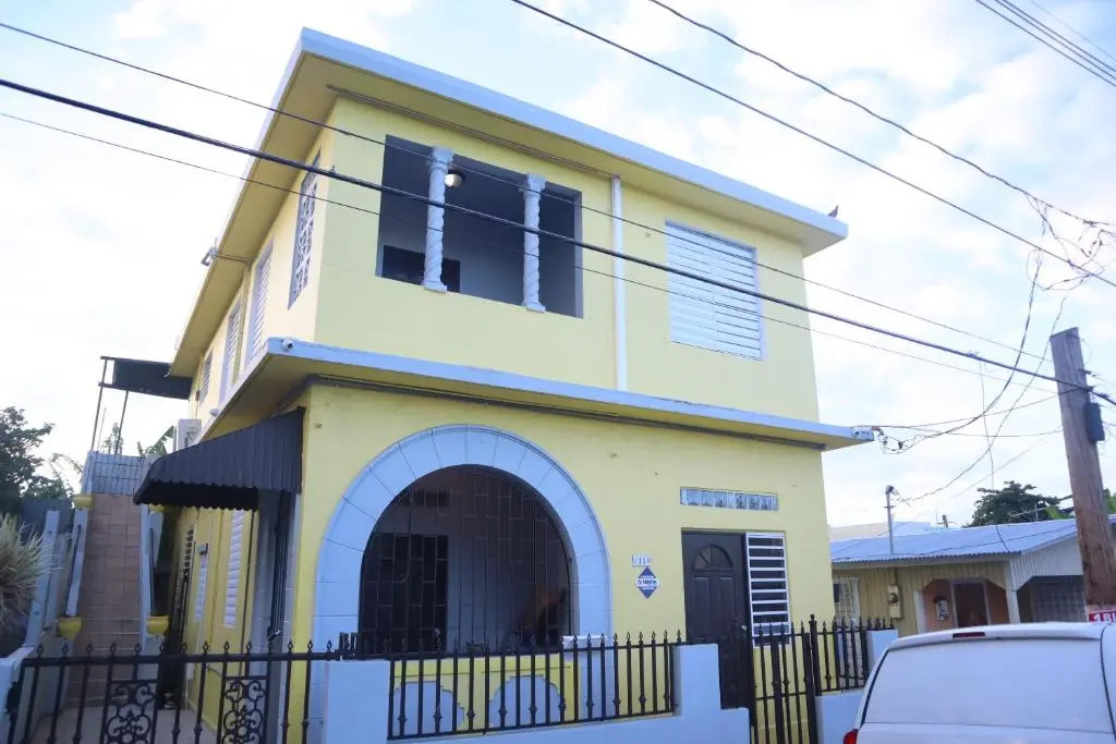 310 Del Valle Central, Freshly Remodeled 3 Bedroom Home Sleeps 8