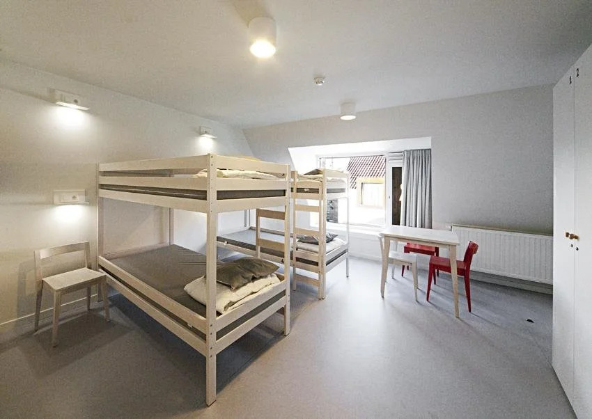 Snuffel Youth Hostel