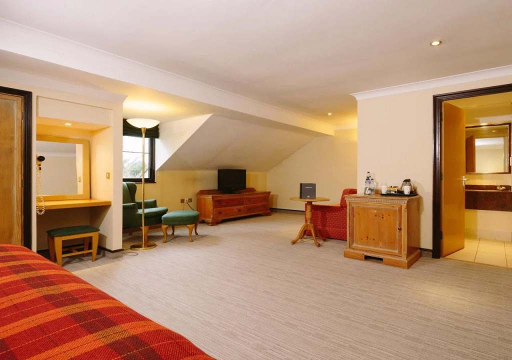 Premier Inn Newbury Town Centre South A339