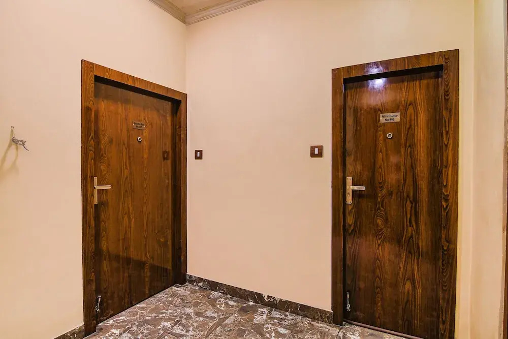 FabHotel Krishna I