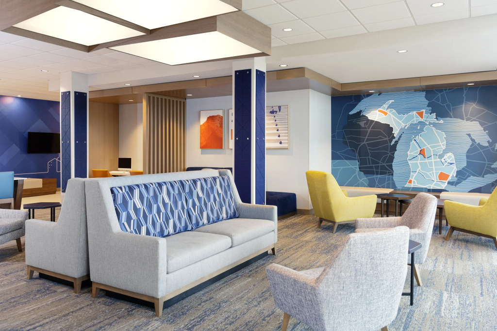 Holiday Inn Express & Suites Charlotte Airport Are