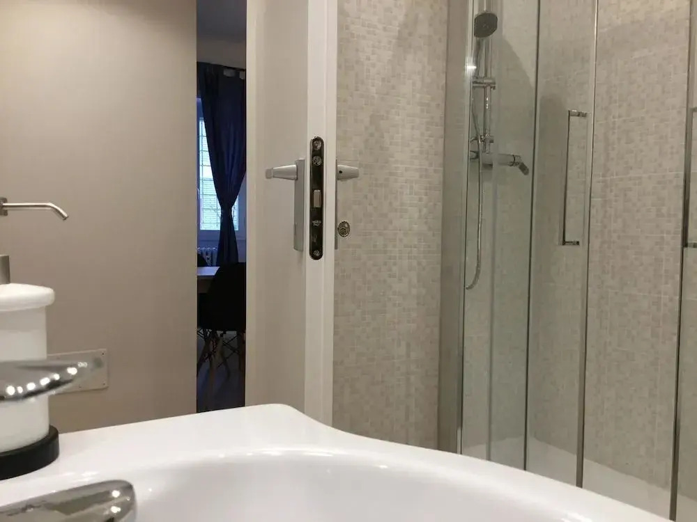 LE FATE SUITES