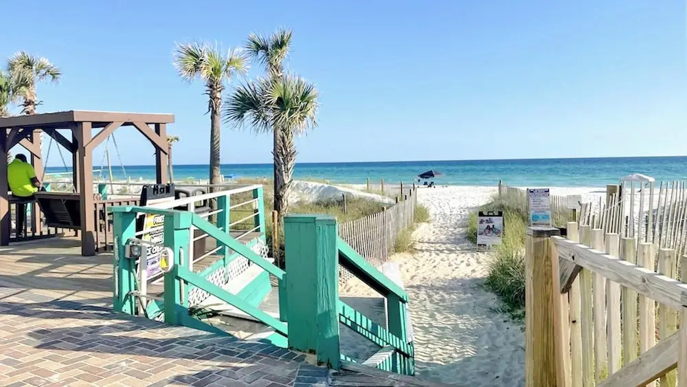 Horizon South 75C Resort-style