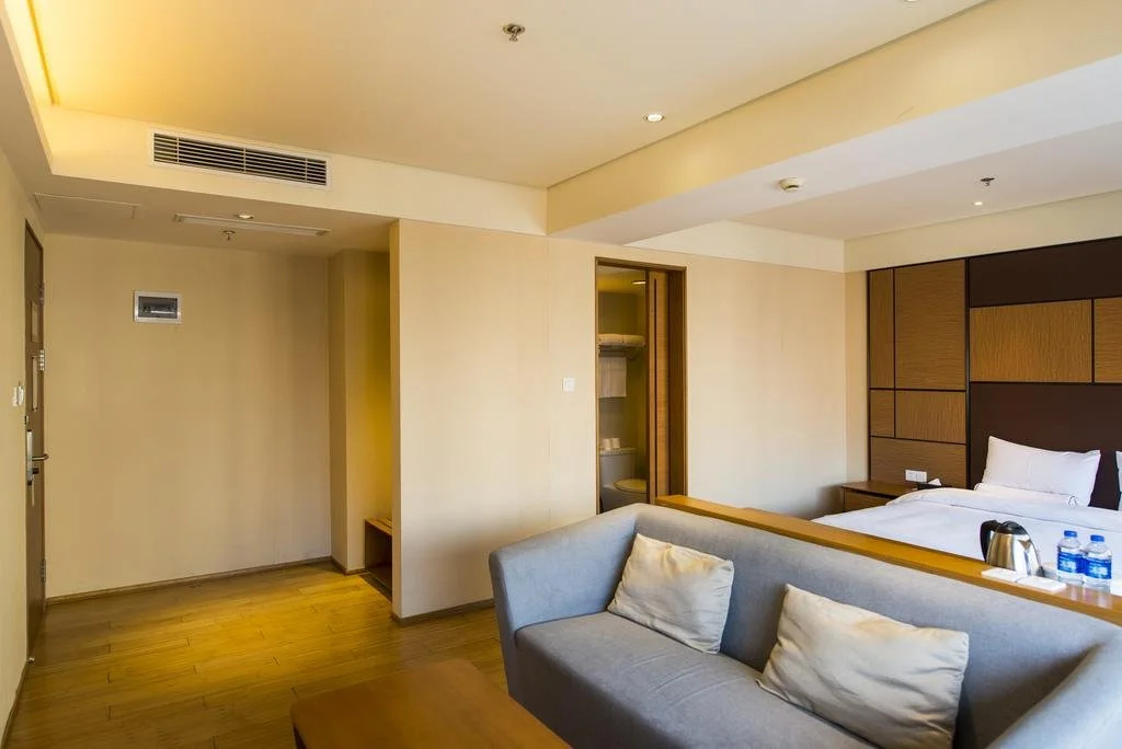 Ji Hotel (Guiyang Xiaohe Xiangjiang Road)