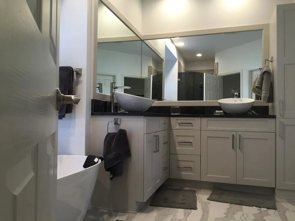 SPIN451 3 Bedroom Holiday Home by Marco Naples Vacation Homes