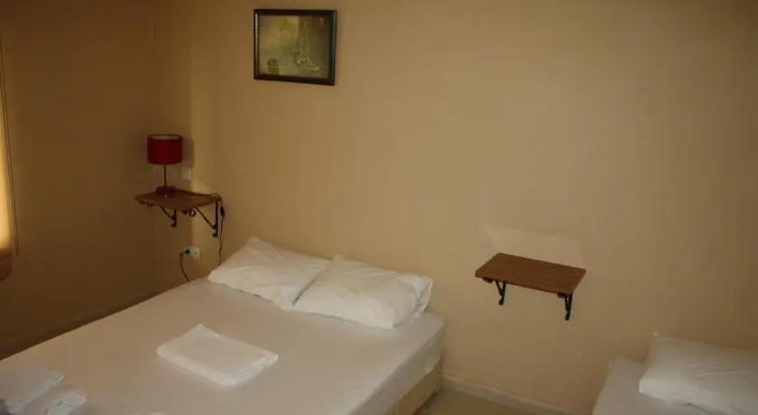 Askin Holiday Home