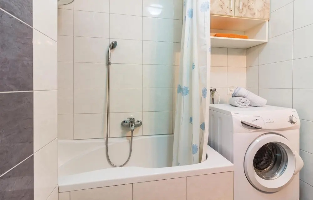 Awesome Home in Pula With Wifi and 2 Bedrooms