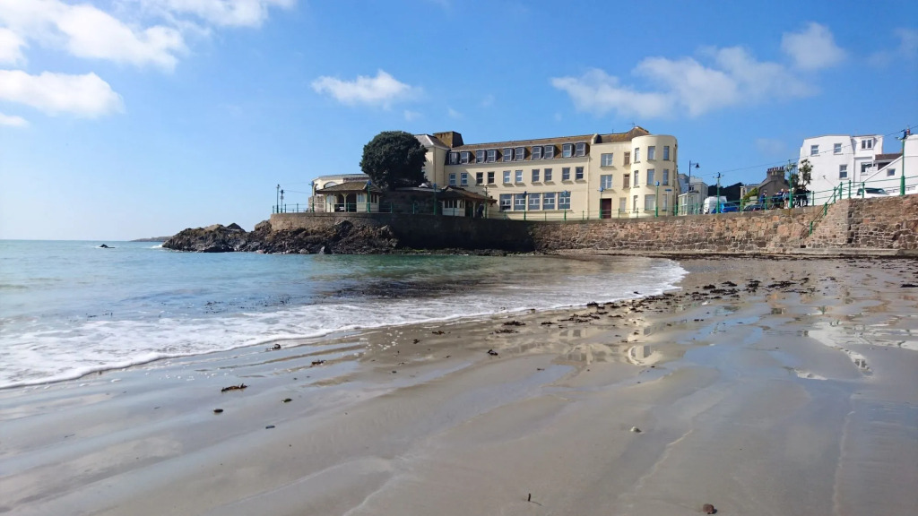 Fort Dauvergne Hotel