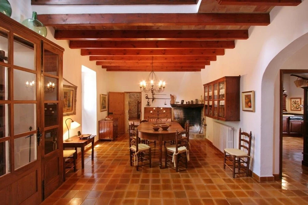 Villa - 4 Bedrooms with Pool and WiFi - 103179