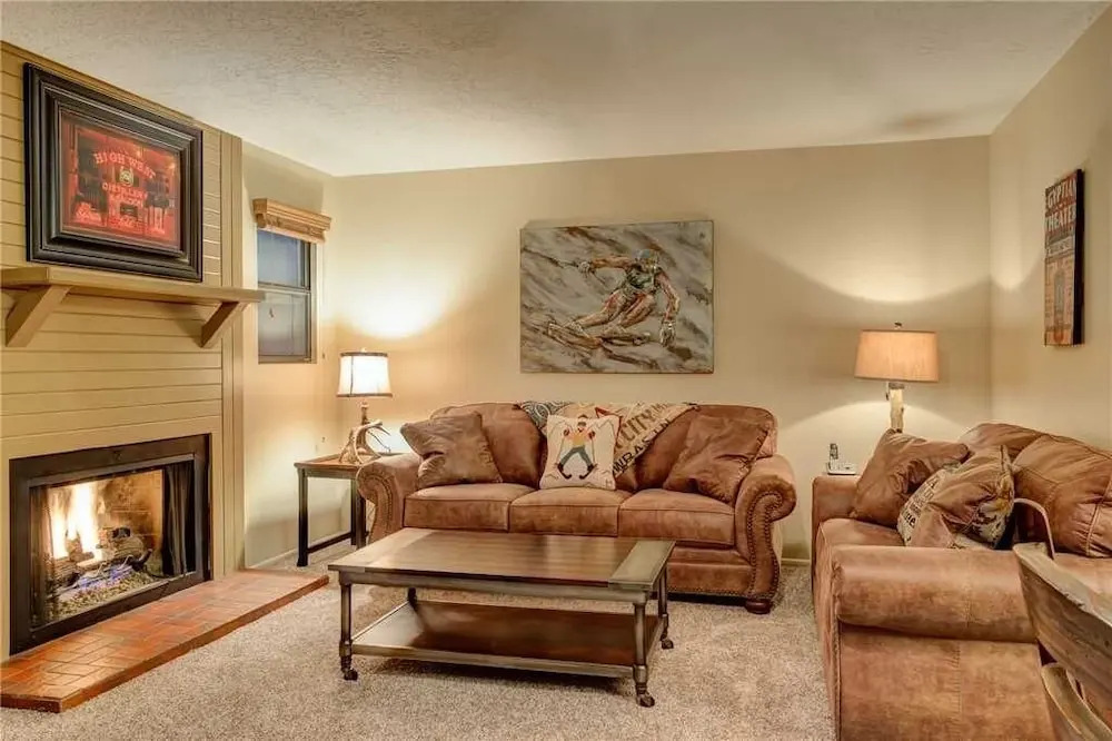 1475 Park Avenue - Unit #6 4 Bedroom Condo