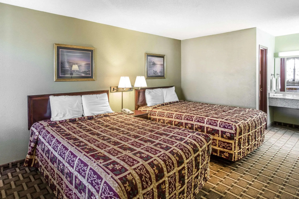 Rodeway Inn & Suites Smyrna - Nashville Area