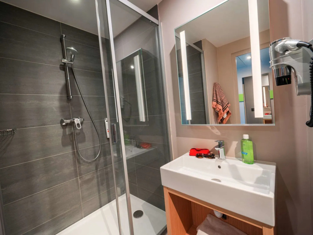 ibis Styles Clamart Gare Grand Paris