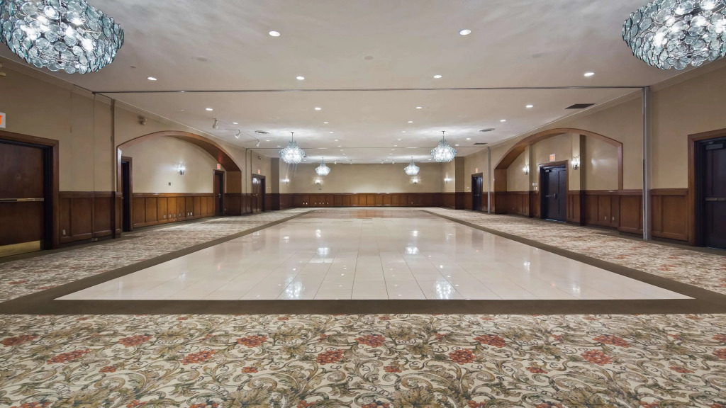 Best Western Plus Lamplighter Inn & Conference Centre