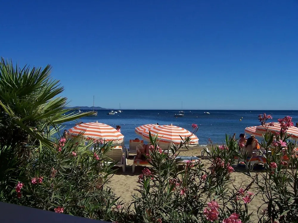 Spacious Villa With Panoramic Views, Located in the Provence