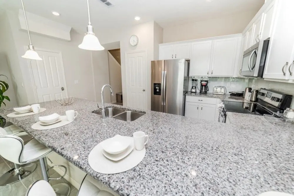 5157 Adelaide Drive 4 Bedroom Townhouse