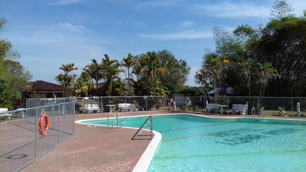 Hotel Campestre Luna Roja