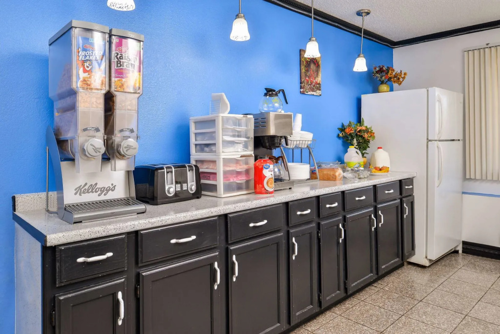 Americas Best Value Inn-Indy South