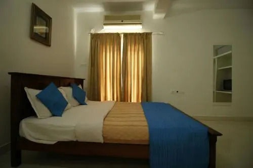 Lotus Suite Service Apartment