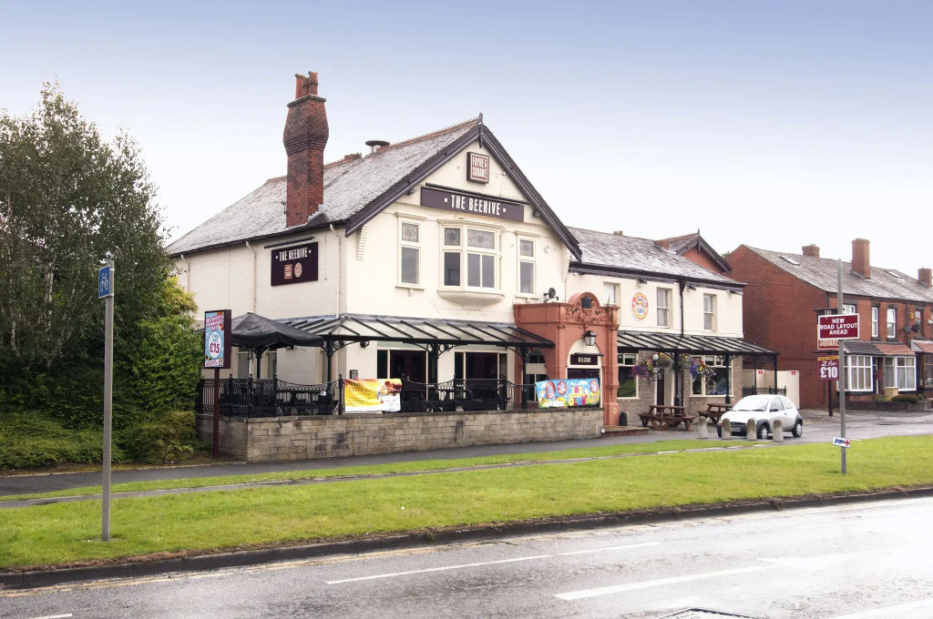 Premier Inn Bolton West