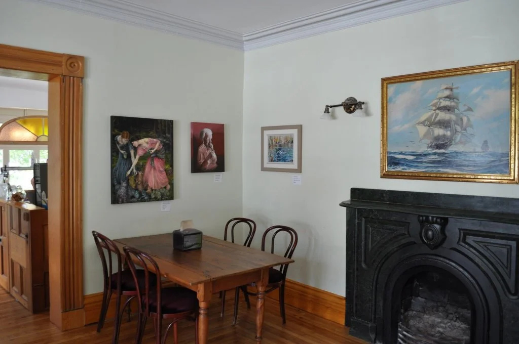Holman's Heritage Suites