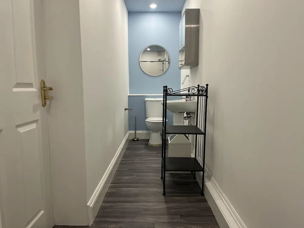 Blaydonburn - Sleeps 4,5 - Parking - Hottub - Yard