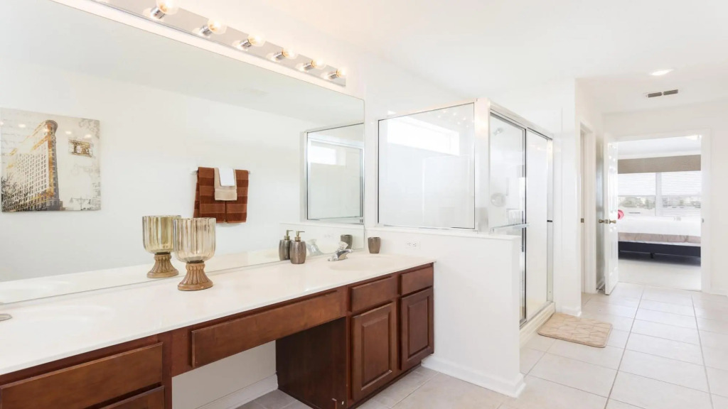 6BR w/Greenview Pool Getaway! ONLY 2 miles to Disney!