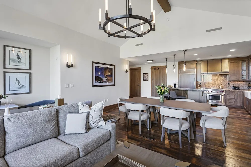 Arrowleaf Lodge at Deer Valley Resort - Two Bedroom Residence #405 2 Condo