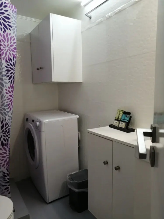 Bright And Modernized Apartment Psyri