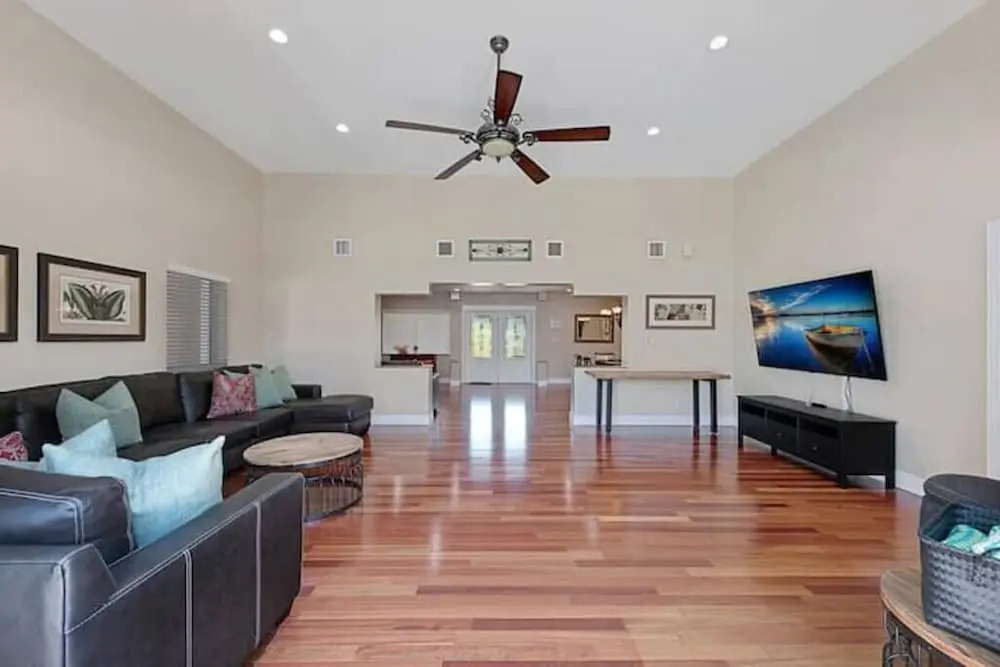 263 Fort Lauderdale in Lauderdale-by-the-sea