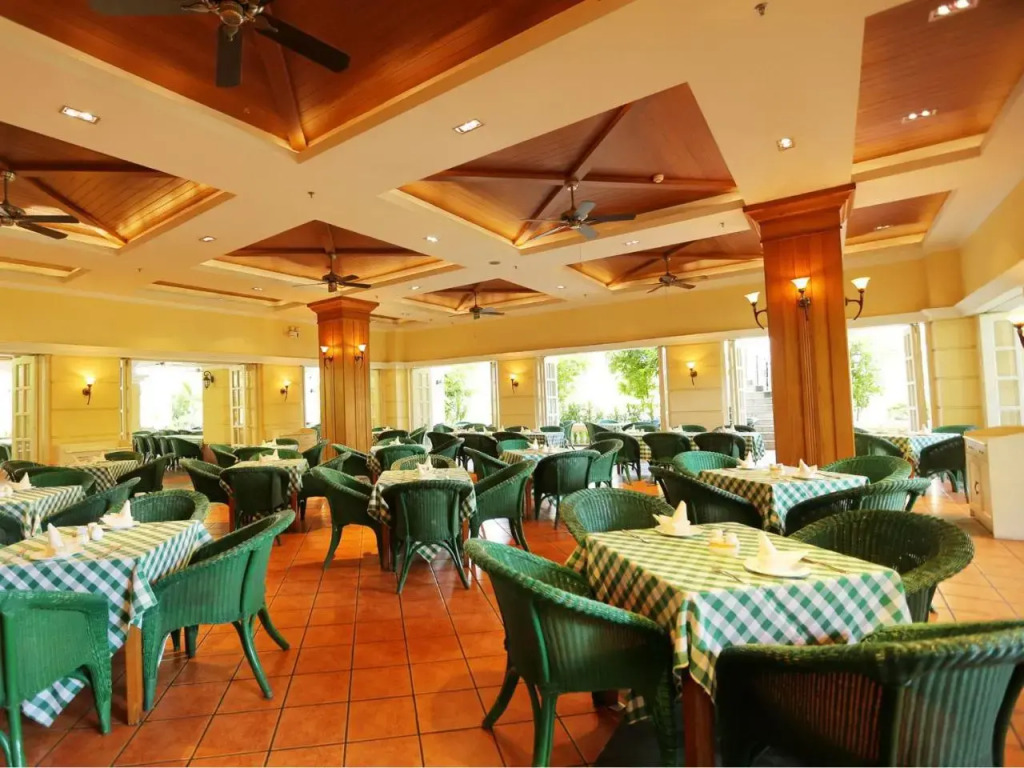 Palm Beach Resort & Spa