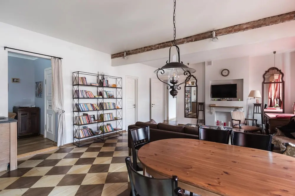 Griboedov Loft Apartments K14