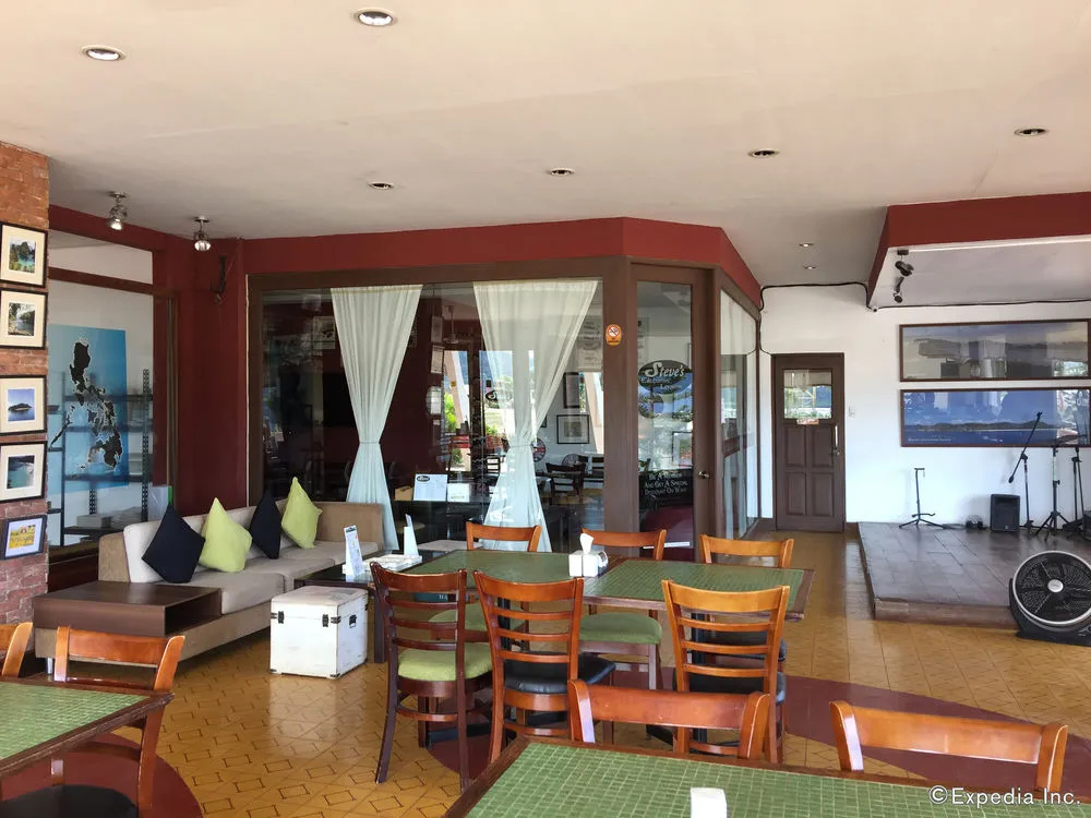 Coron Gateway Hotel and Suites