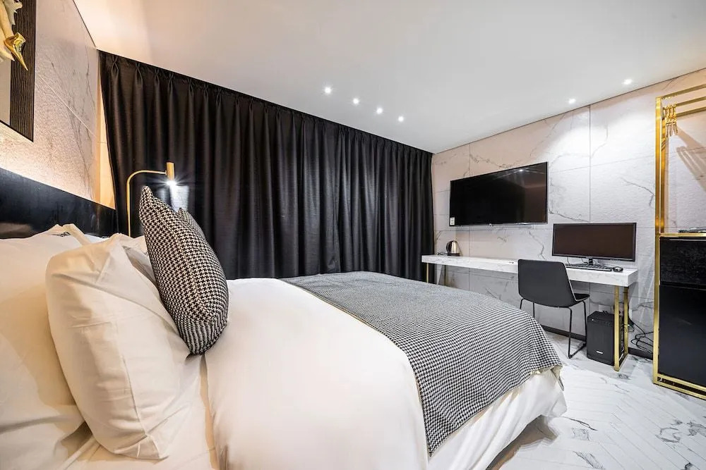 Jongno Olive Hotel
