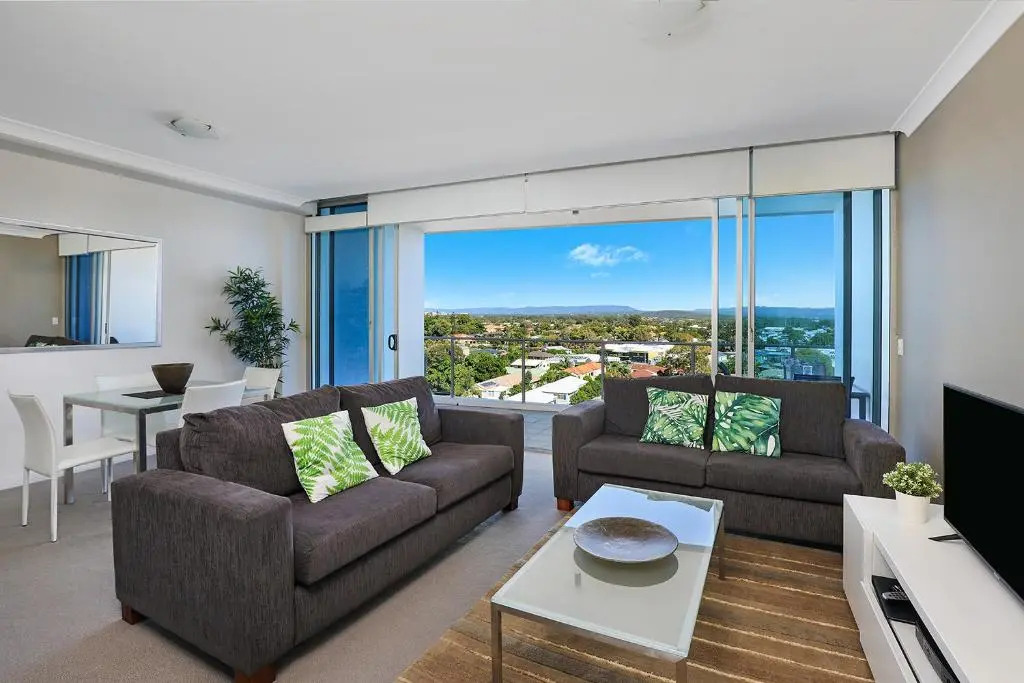Silvershore Apartments on the Broadwater
