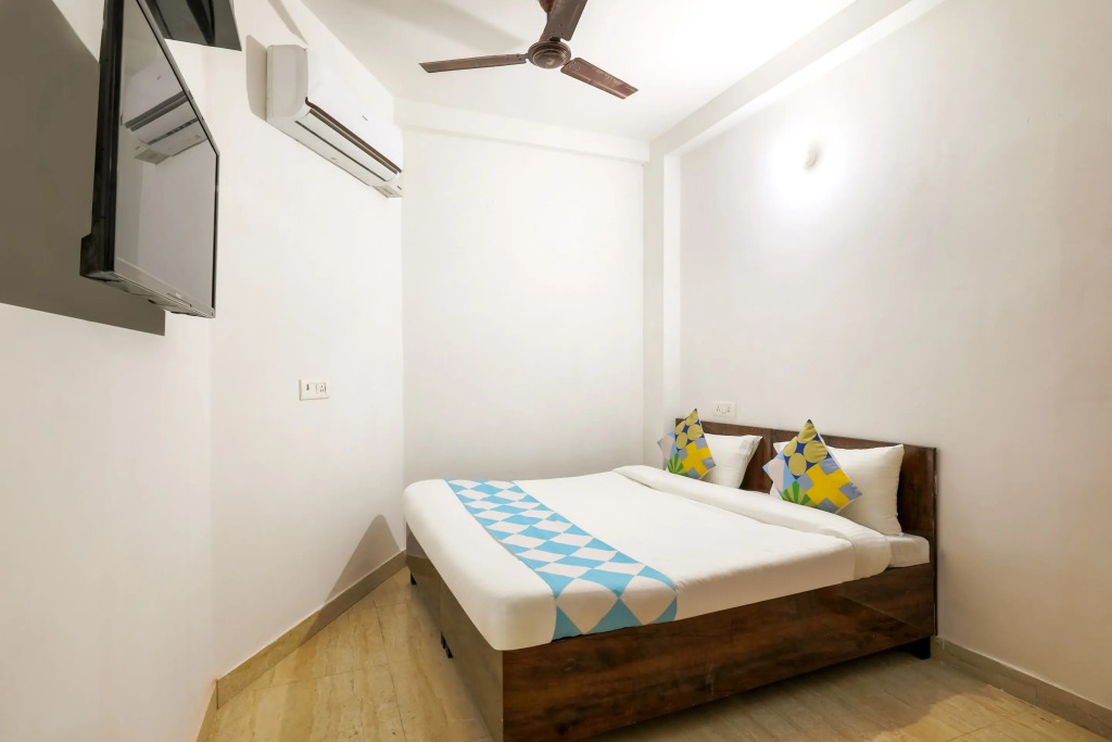 Elegant Stay