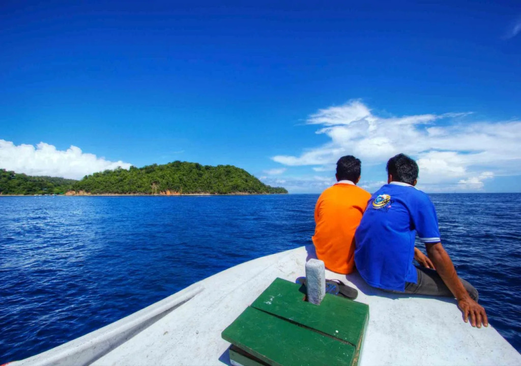 Honey Bay Resort Lembeh