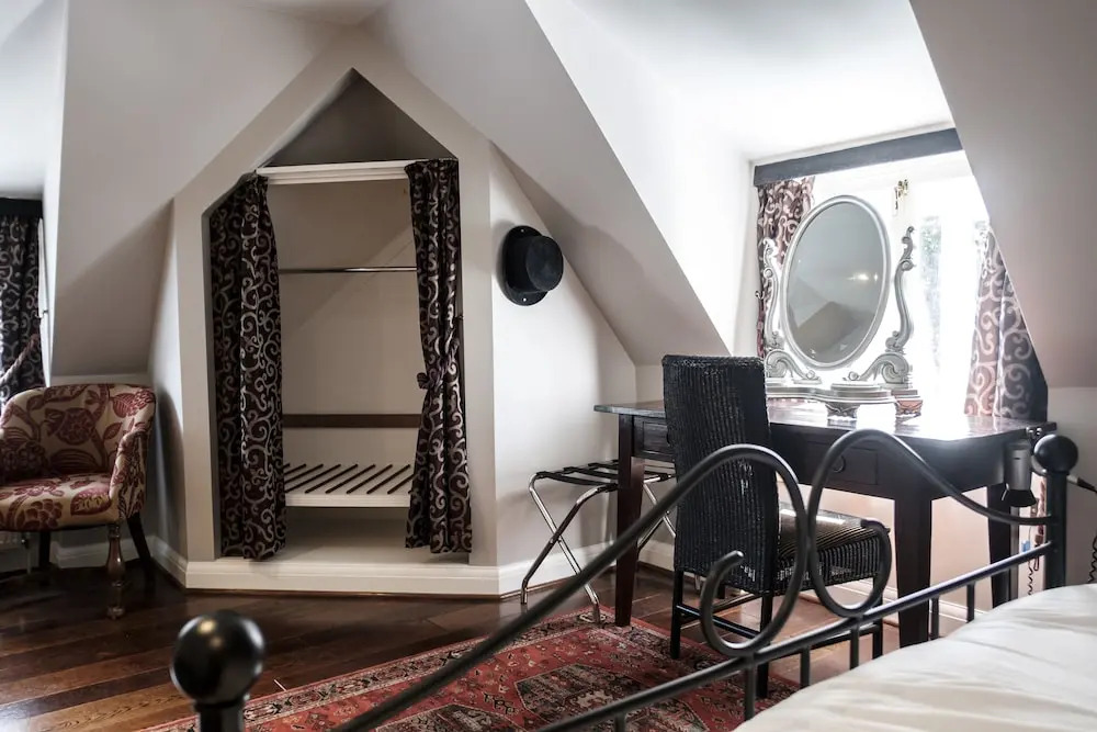 The Pilgrim Inn