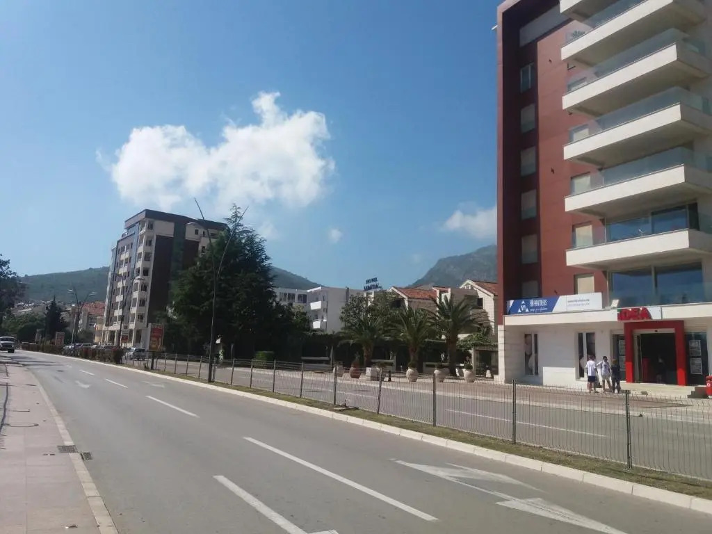 One bedroom Apartment 500m from the beach