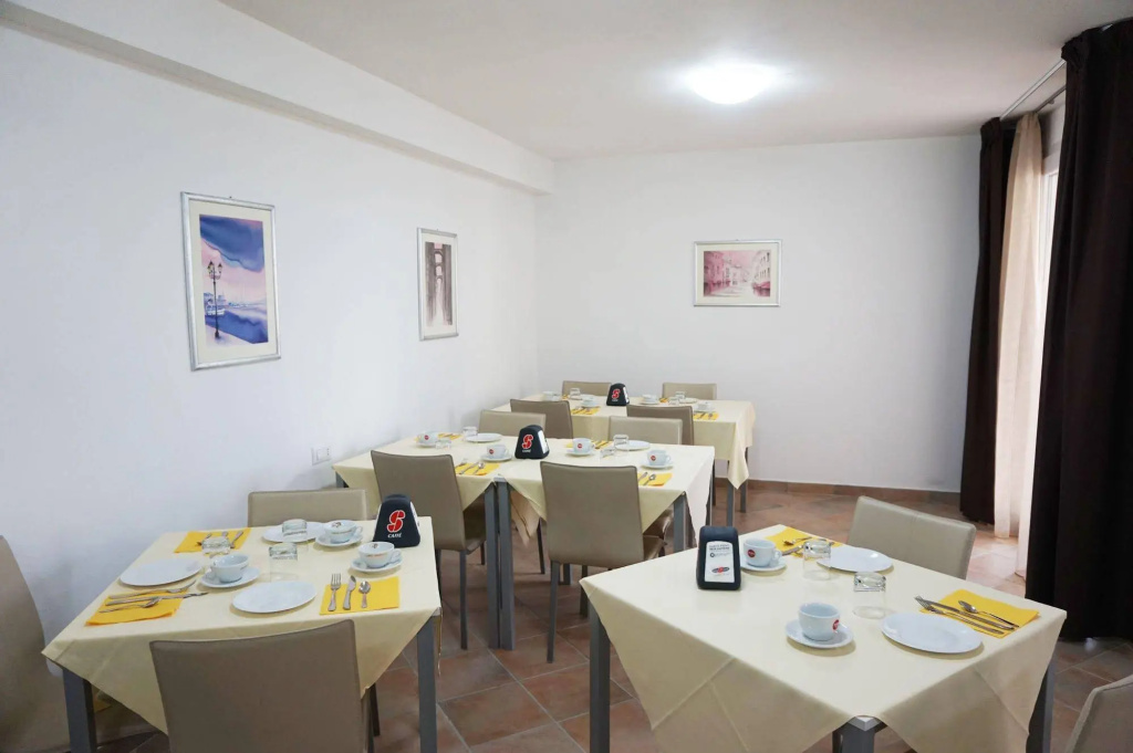 MARIS Apartments - Holiday Homes