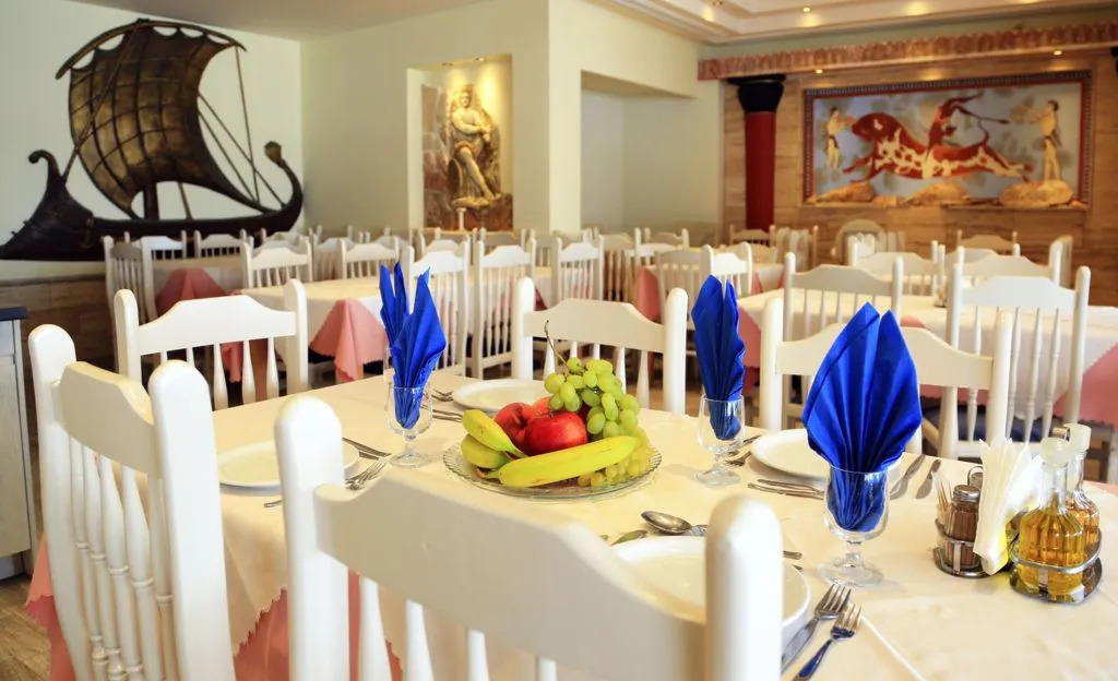 Hotel Aris
