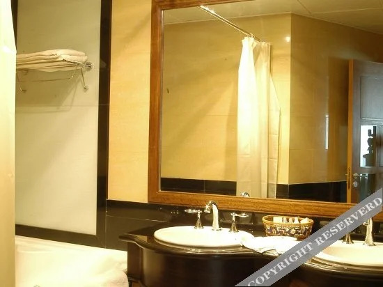Xinda Square Apartment