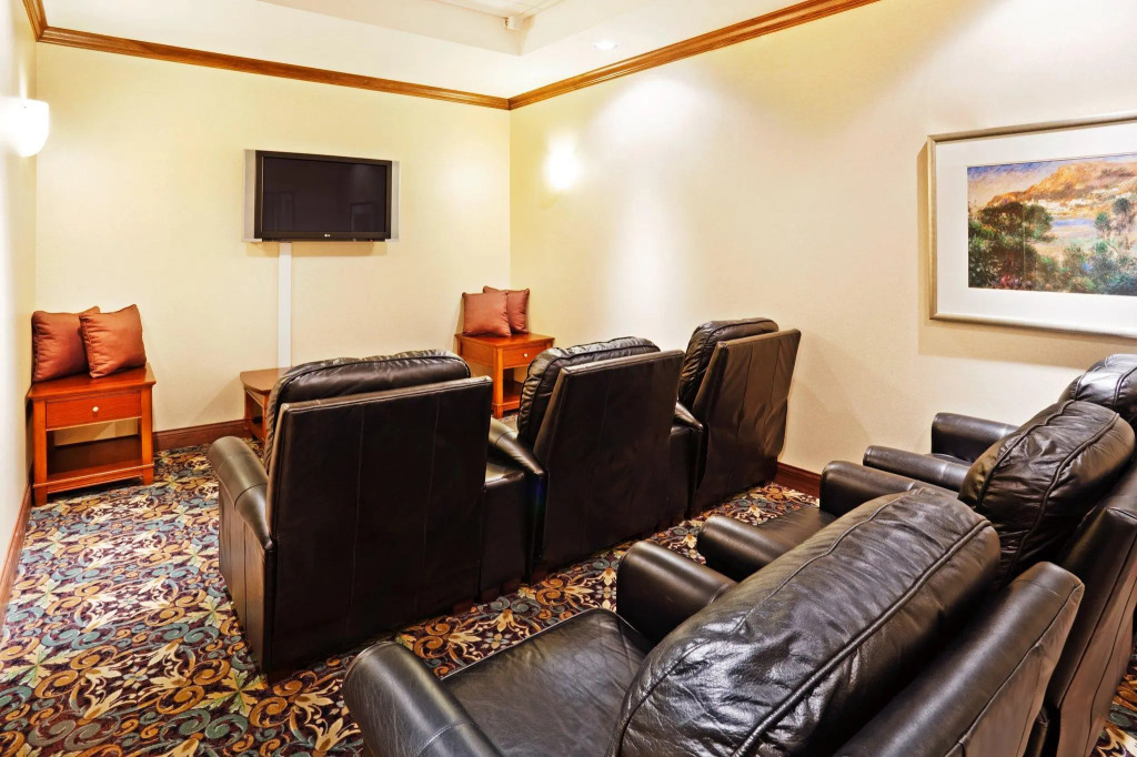 Staybridge Suites-Knoxville Oak Ridge by IHG