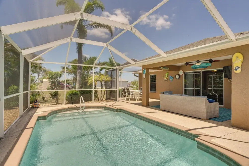 Family-friendly Home ~ 10 Mi to Dtwn Cape Coral
