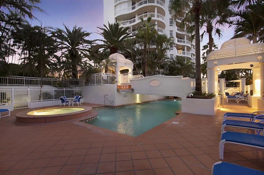 ULTIQA Burleigh Mediterranean Resort