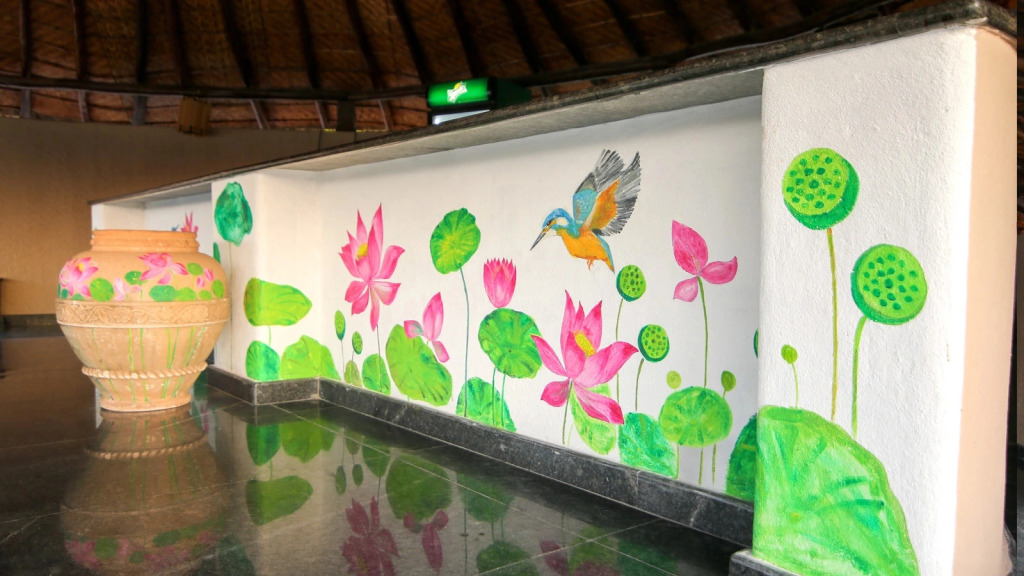 Hampi’s Feathers Resort