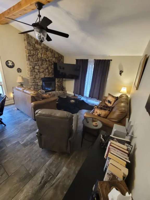 The Bear Den