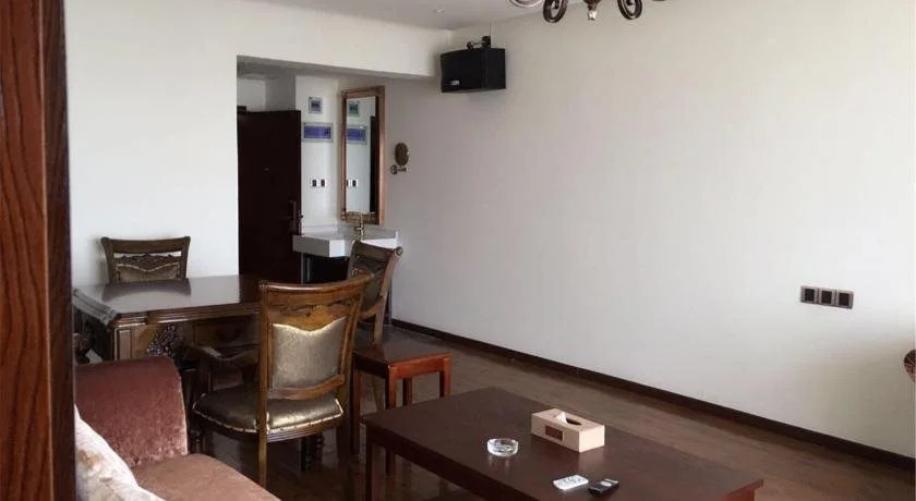 James Joyce Coffetel (Chengdu Wuhou Overpass Subway station)