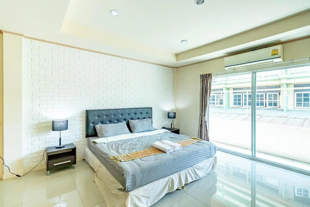 Ice Residence Hotel