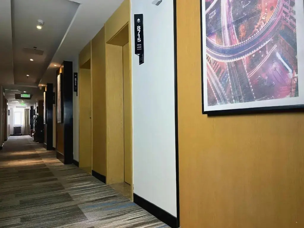 GreenTree Inn Zhengzhou Gongyi Xinxing Road Business Hotel